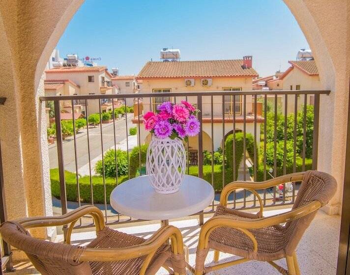 Windmills Hotel Apartments