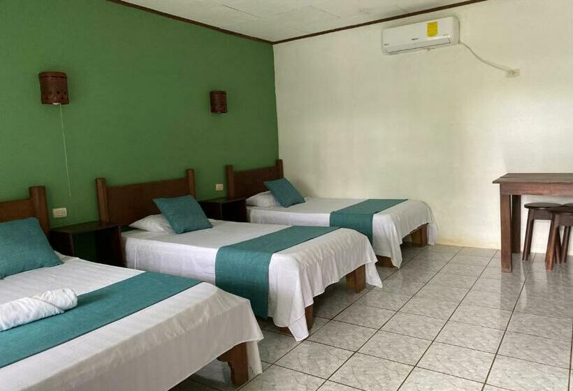 فندق صغير Coyote Lodge Costa Rica