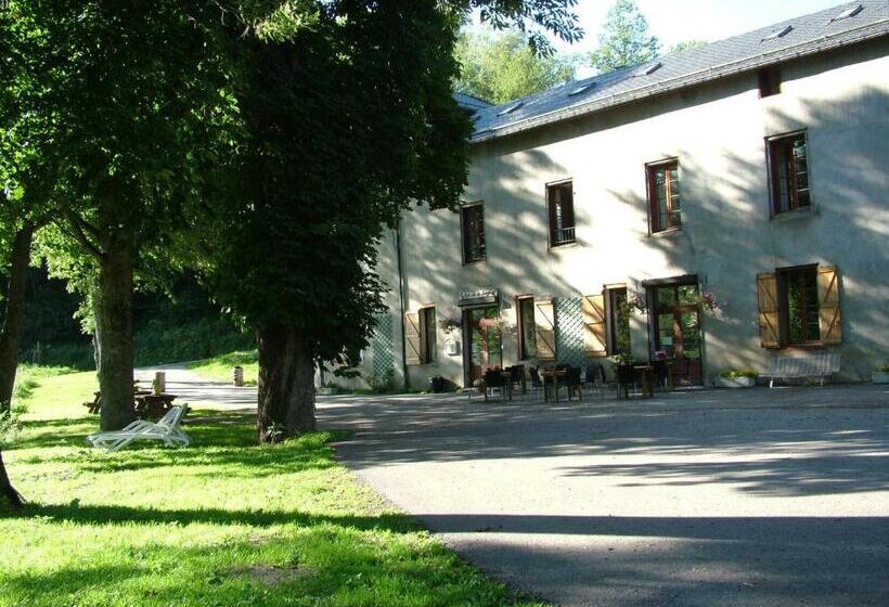 ユースホステル Gite D'etape Ascou La Forge