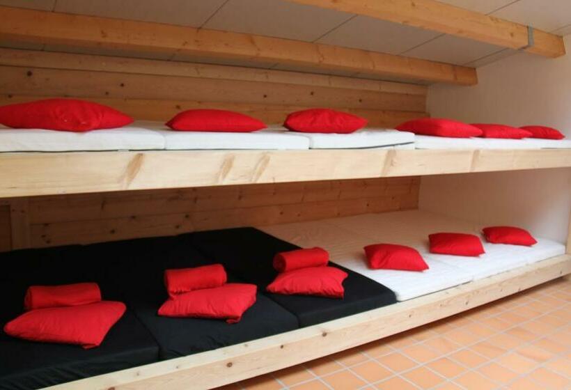 호스텔 Loft Inn