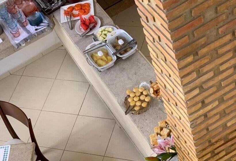 Hostel Pousada Grauça