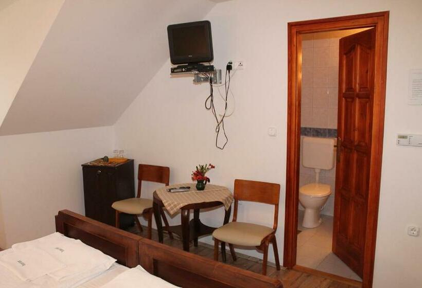 فندق صغير őrszem Fogadó