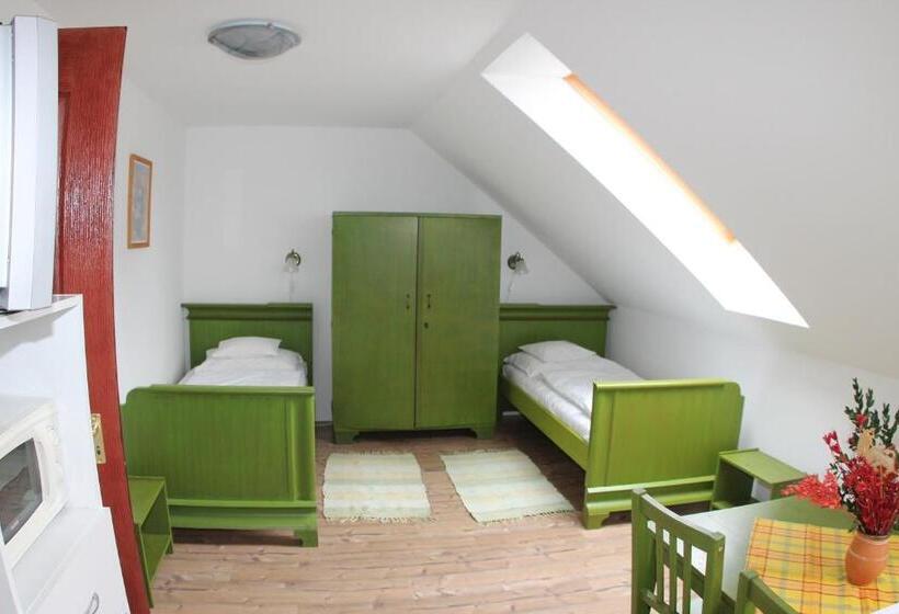 فندق صغير őrszem Fogadó