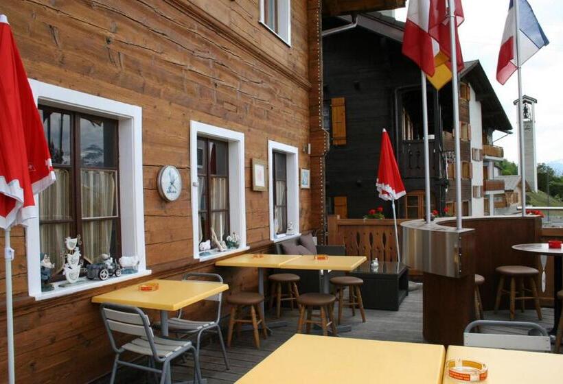 B&b Café De La Poste