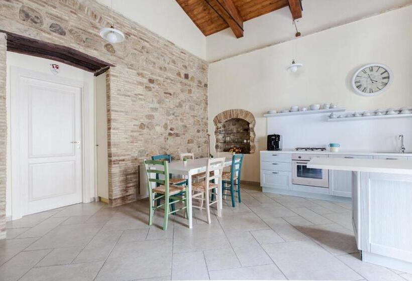 مبيت وإفطار A Casa Nostra Residenza Di Charme