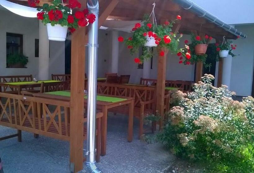 צימר Bényei Fogadó Panzió és étterem