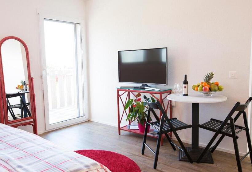 Bed and Breakfast Cave Du Treyblanc