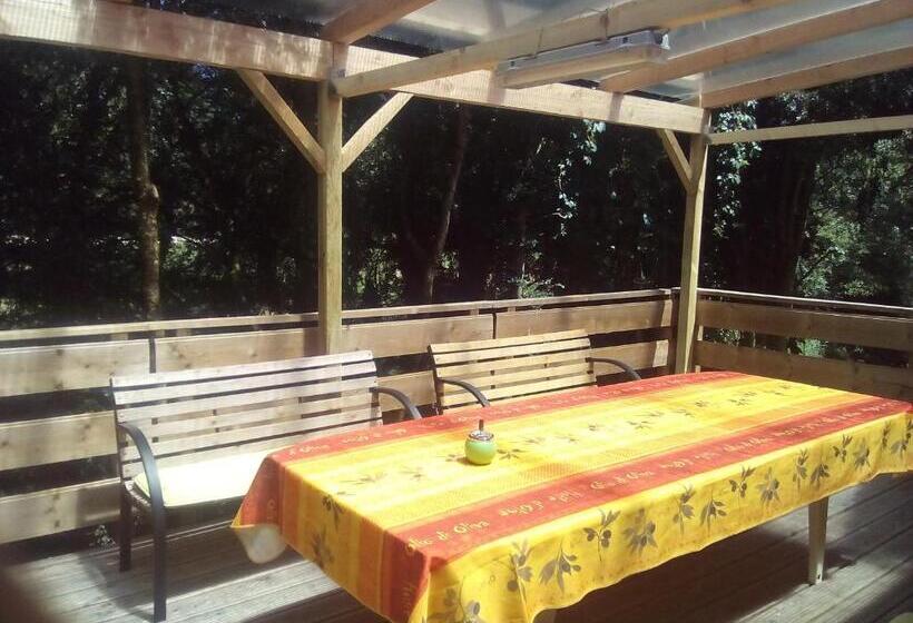 민박 Chambres D Hôtes Au Pére Louis