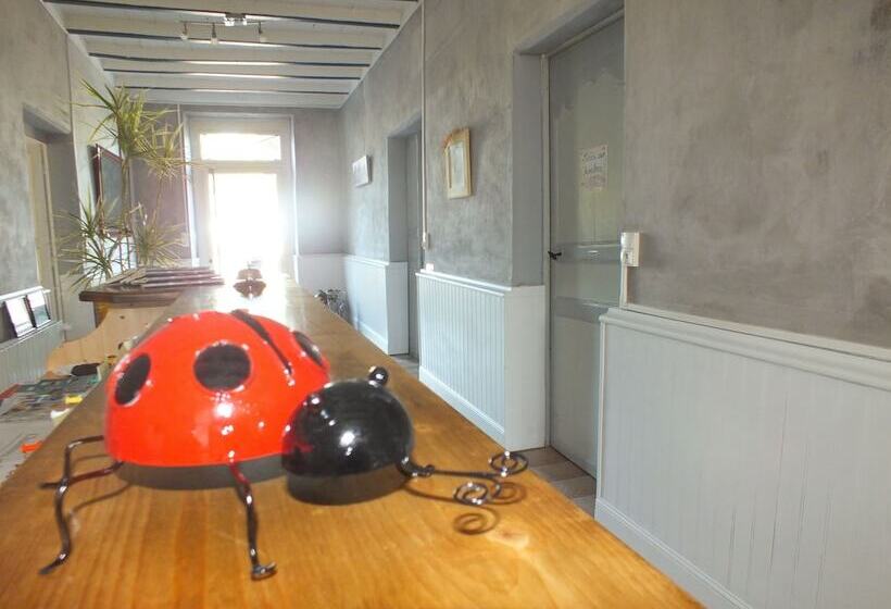 住宿加早餐  Chambres D Hôtes L Adalie