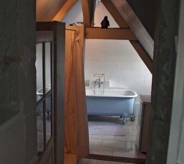 住宿加早餐 Château De Pintray