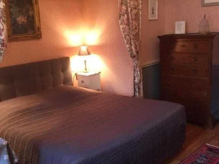 住宿加早餐 Château De Pintray