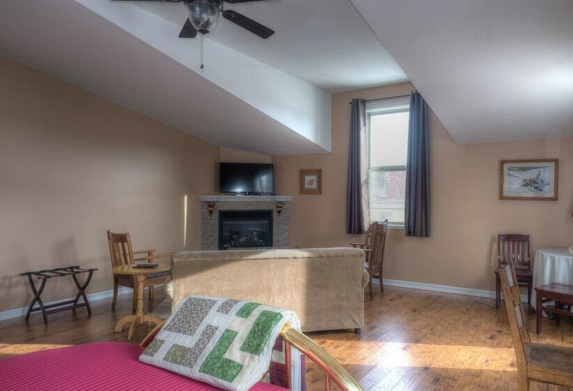 مبيت وإفطار Country Encounters Accommodations