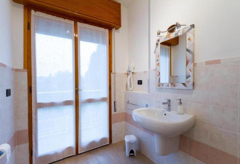 住宿加早餐  I Due Orfici