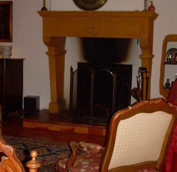 ベッドアンドブレックファースト La Chipotte