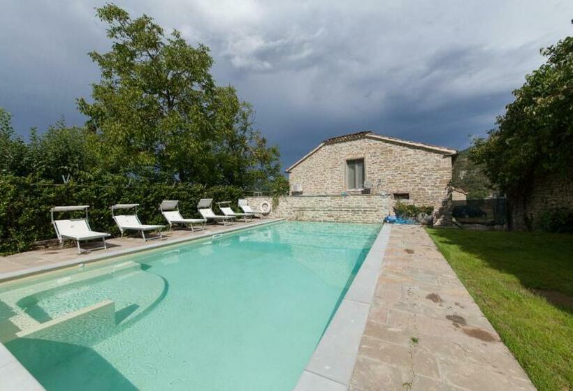 مبيت وإفطار La Locanda Della Campanara