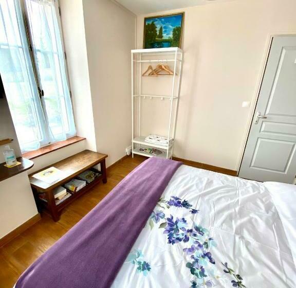 Bed and Breakfast La Parisienne Des Amognes