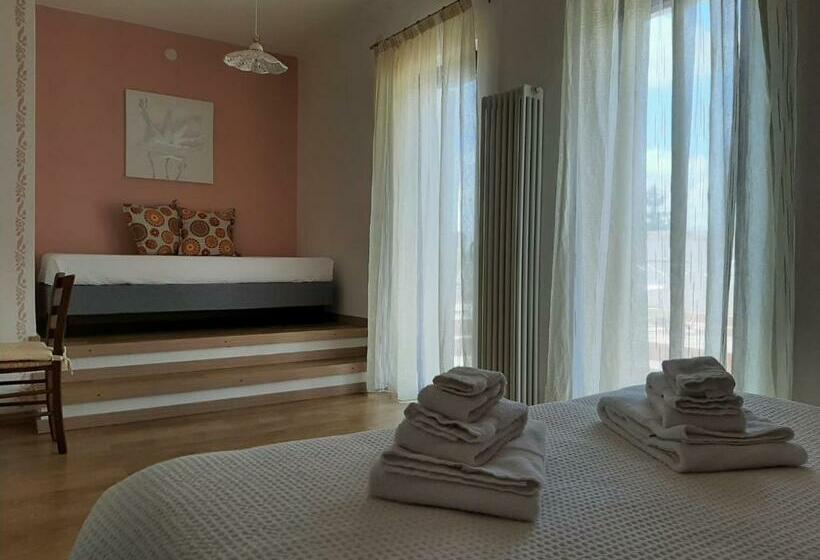 ベッドアンドブレックファースト La Quercia