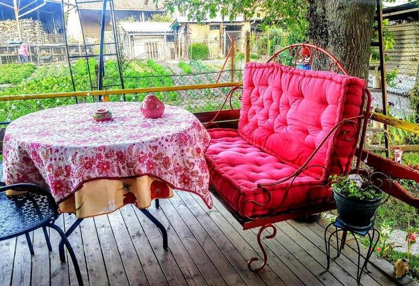 مبيت وإفطار La Roulotte De Lola   Chambre D Hôtes