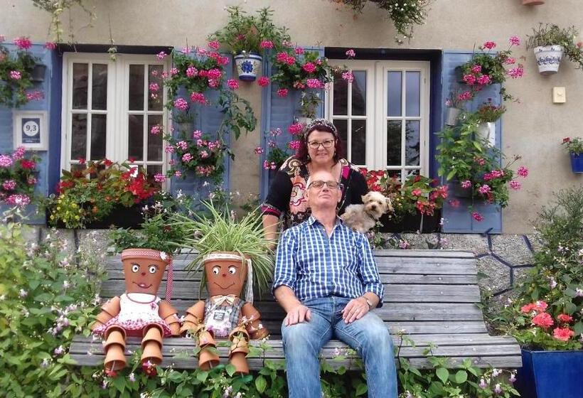 مبيت وإفطار La Roulotte De Lola   Chambre D Hôtes