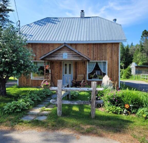 민박 Le Gîte Du Gardien Blanc