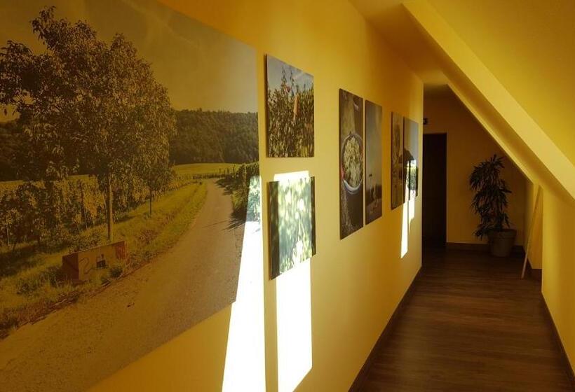 Der Patrizierhof   Weingut Gasthof Hotel   Familie Grebner