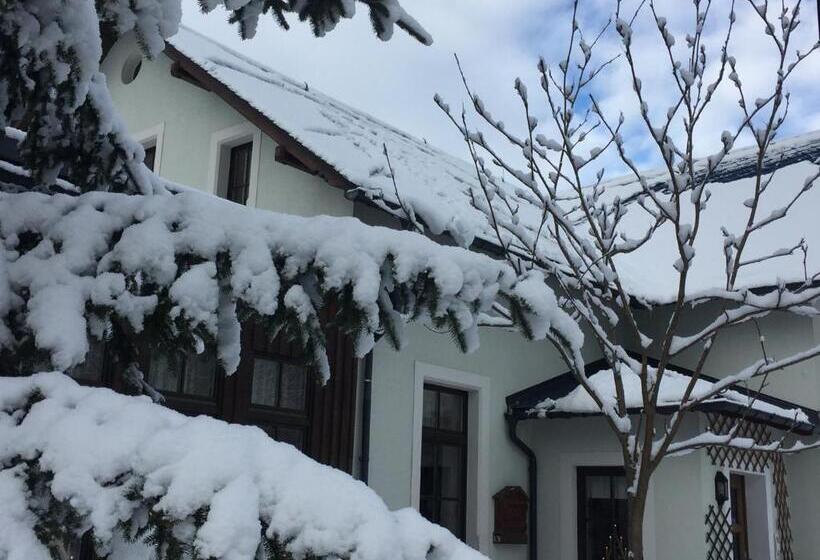 Gasthof & Pension Brettmühle