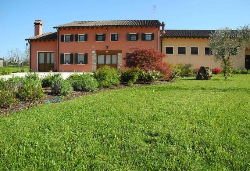 호텔 Agriturismo Cornolere