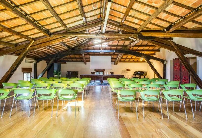 ホテル Agriturismo Corte Carezzabella