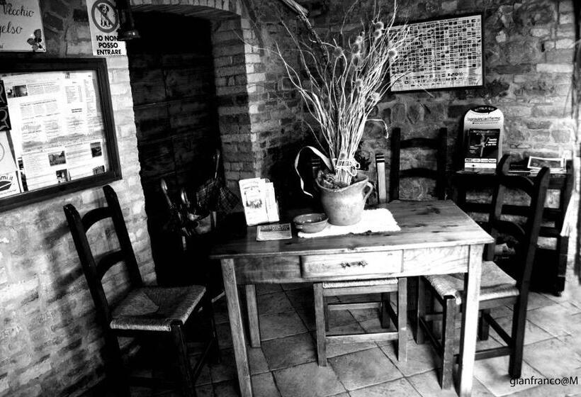 فندق Agriturismo Vecchio Gelso