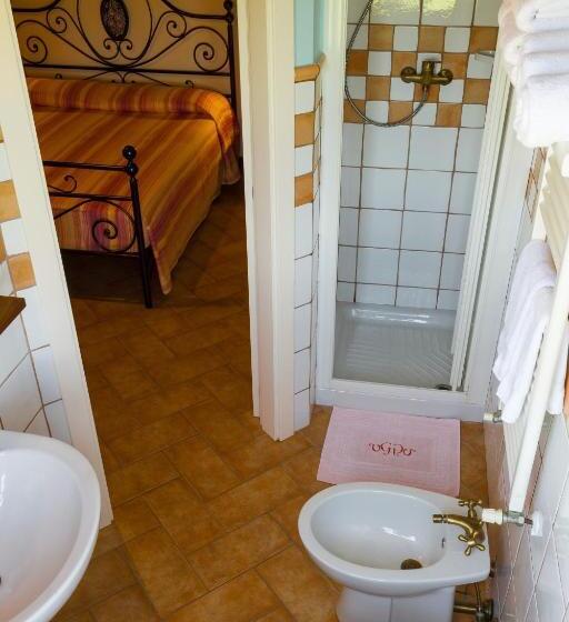 فندق Agriturismo Vecchio Gelso