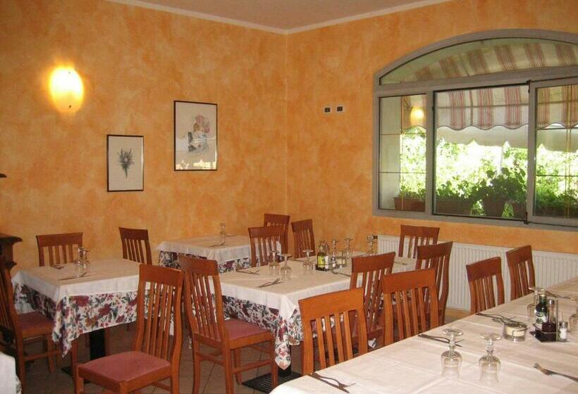 فندق Albergo Ristorante Sterlina