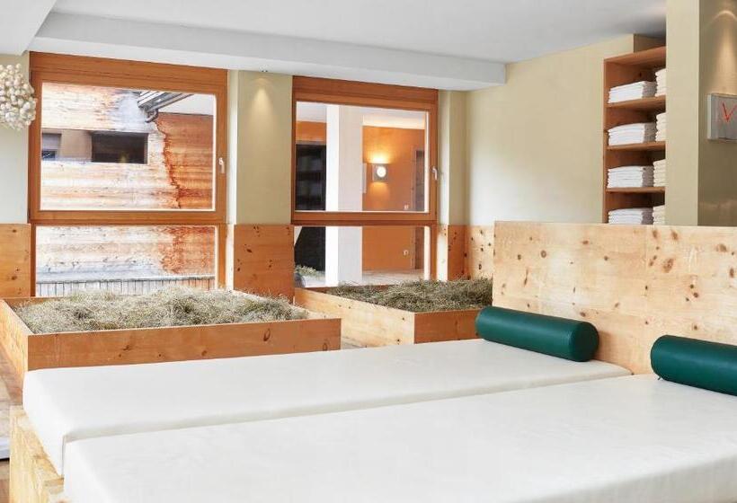 בית מלון כפרי Arosea Life Balance