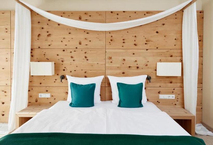 בית מלון כפרי Arosea Life Balance