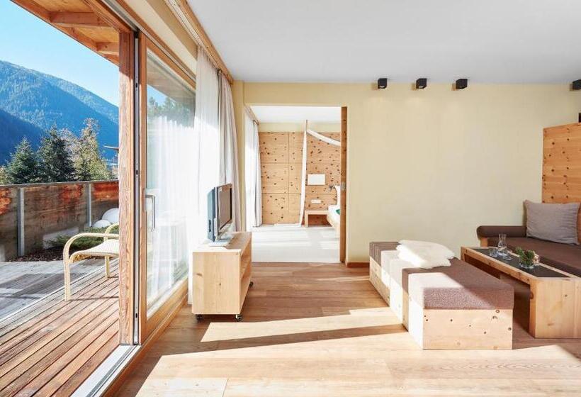 בית מלון כפרי Arosea Life Balance