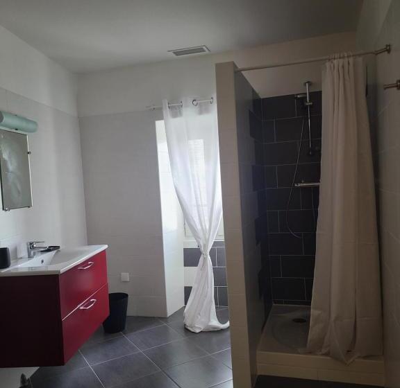 酒店 Auberge De L Helvie Chez Coco & Ricou