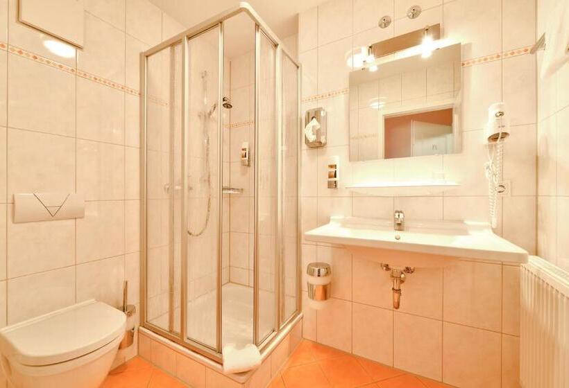 Отель Auf Wolke 8