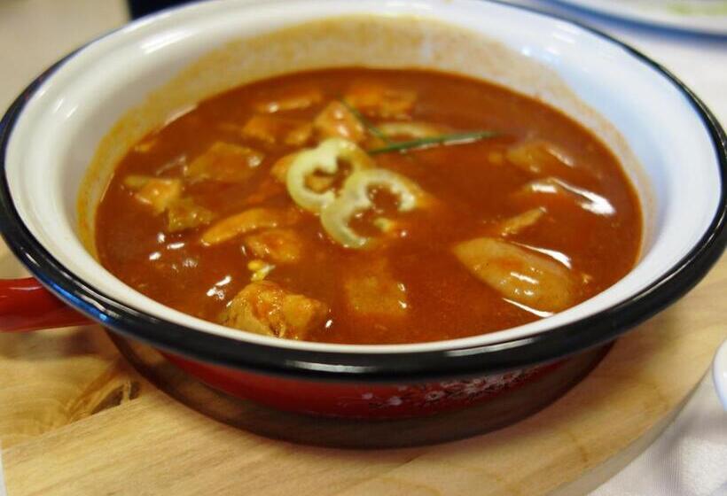 בית מלון כפרי Belvárdi Fogadó