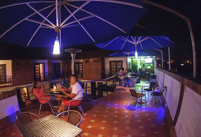 酒店 Cacique Matanzu