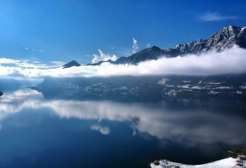 فندق Castel Lodron