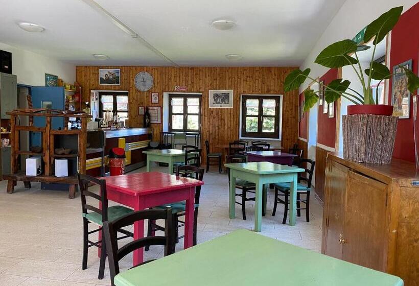 Отель Chalet Della Luna Attenzione Lavori Di Ristrutturazione In Corso Impalcatura