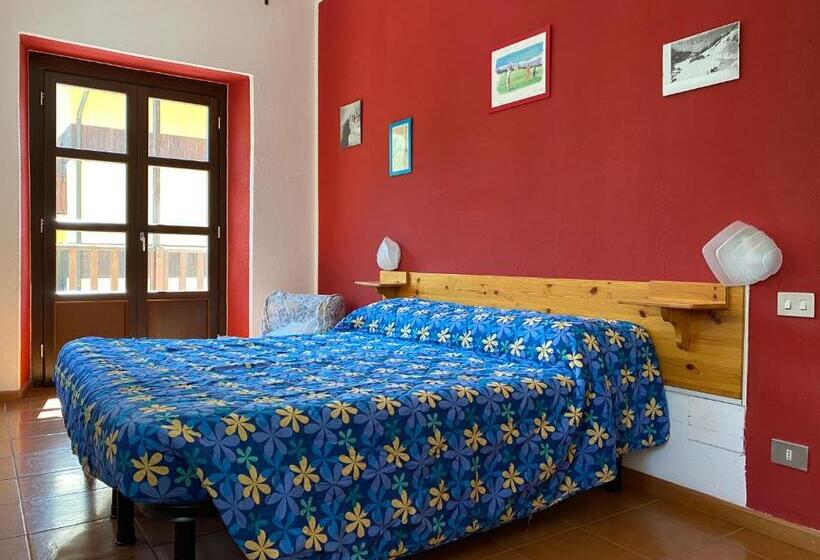 Отель Chalet Della Luna Attenzione Lavori Di Ristrutturazione In Corso Impalcatura