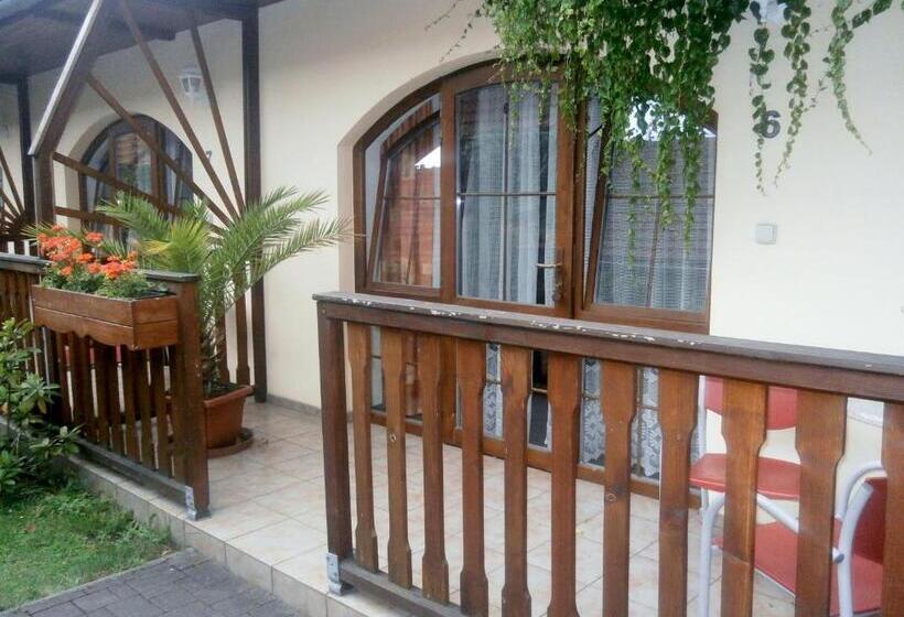 בית מלון כפרי Fogl