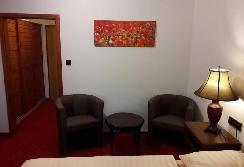 בית מלון כפרי Fogl