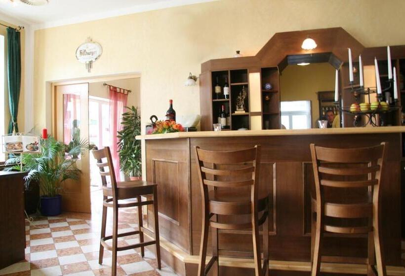 Отель Gasthof Eberherr