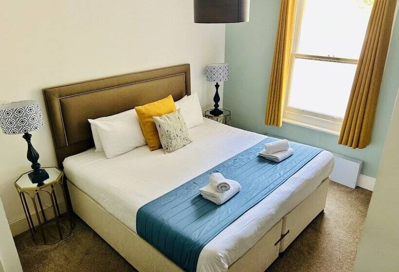 בית מלון כפרי Guestling Hall