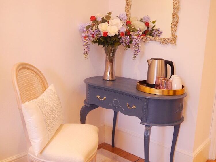 בית מלון כפרי Guestling Hall