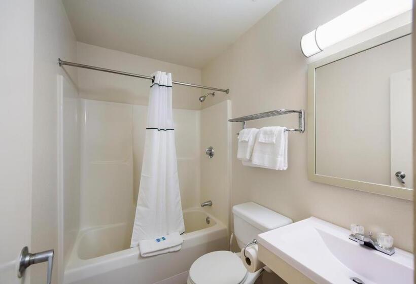 فندق Hometowne Studios By Red Roof Spartanburg   Asheville Highway