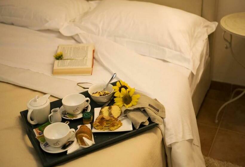 호텔 Il Baio Relais & Natural Spa