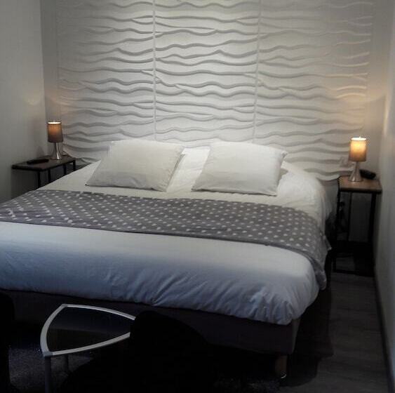 בית מלון כפרי La Buissonniere