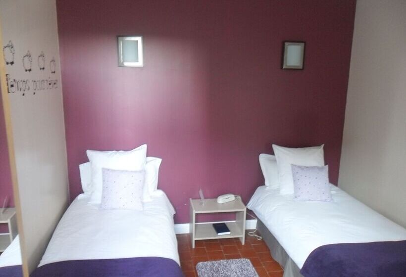 בית מלון כפרי La Buissonniere